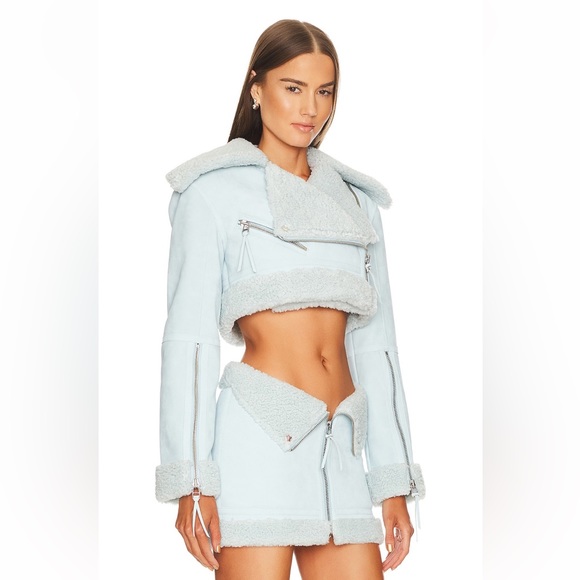 h:ours Revolve skirt jacket set baby blue - Picture 3 of 3